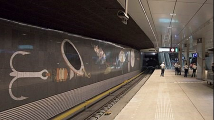 Rondleiding: Langs de kunst op de Noord-Zuidlijn