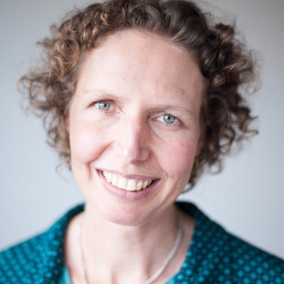 Carolien van Welij