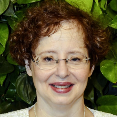 Mari Alföldy